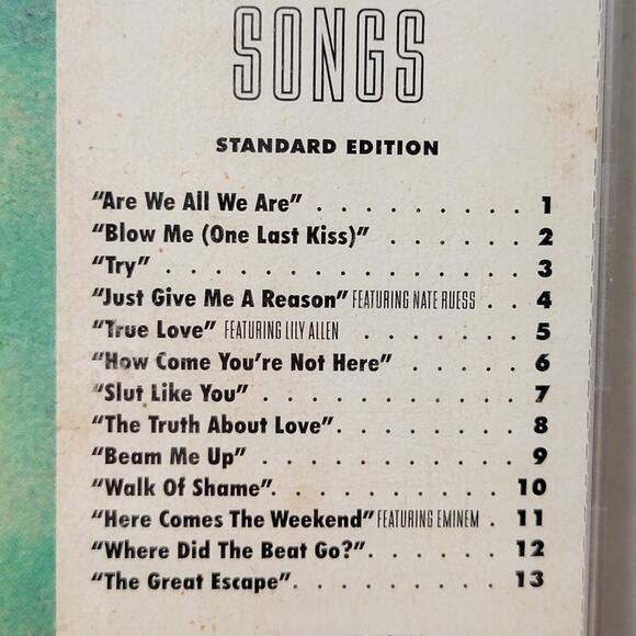 CD Pink - The Truth About Love - Picture 5 of 6